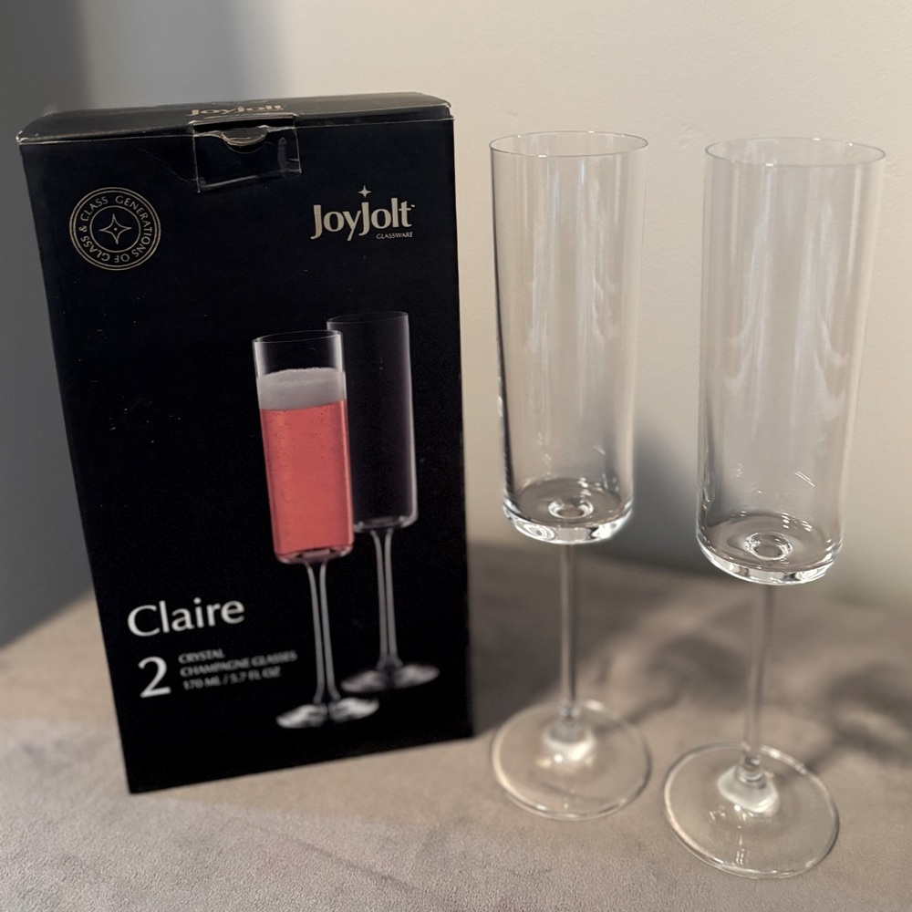 JoyJolt Claire European Crystal Champagne Flutes Glasses 5.7oz Set of 2 New